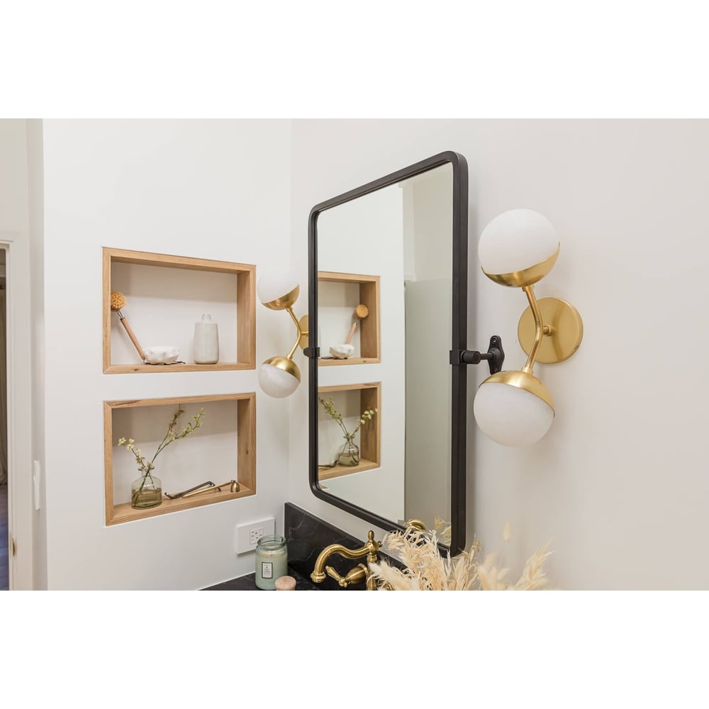 Hudson Valley Saratoga 2-Light Wall Sconce | Lightopia