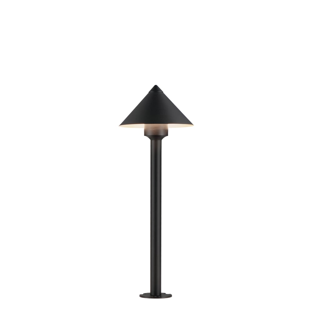 ET2 Alumilux Landscape Cone Path Light in Black Aluminum, perfect for illuminating outdoor pathways and enhancing garden aesthetics.