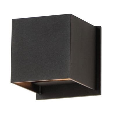 ET2 Alumilux Cube 120V Outdoor Wall Sconce in Black, made of durable aluminum for stylish outdoor lighting.