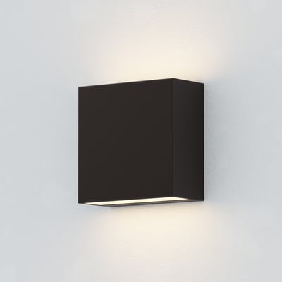 ET2 Cubed Outdoor Dual Light Wall Sconce in Black Aluminum, modern design perfect for enhancing outdoor spaces.