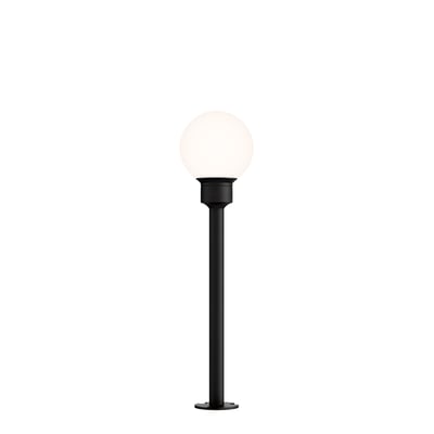 ET2 Alumilux Landscape Globe Path Light in Black Aluminum, perfect for illuminating outdoor pathways with style.