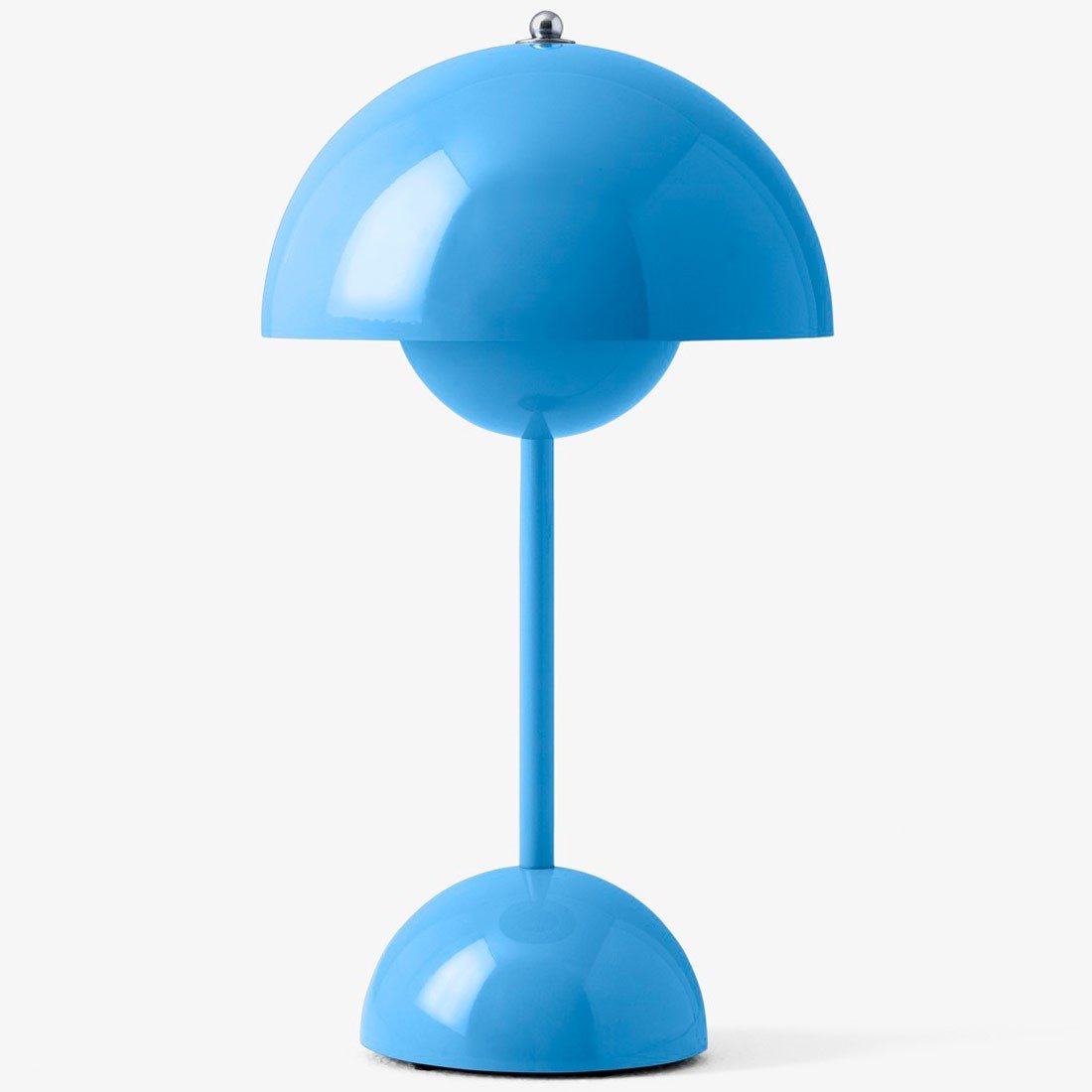 &Tradition Flowerpot Portable Lamp | Lightopia