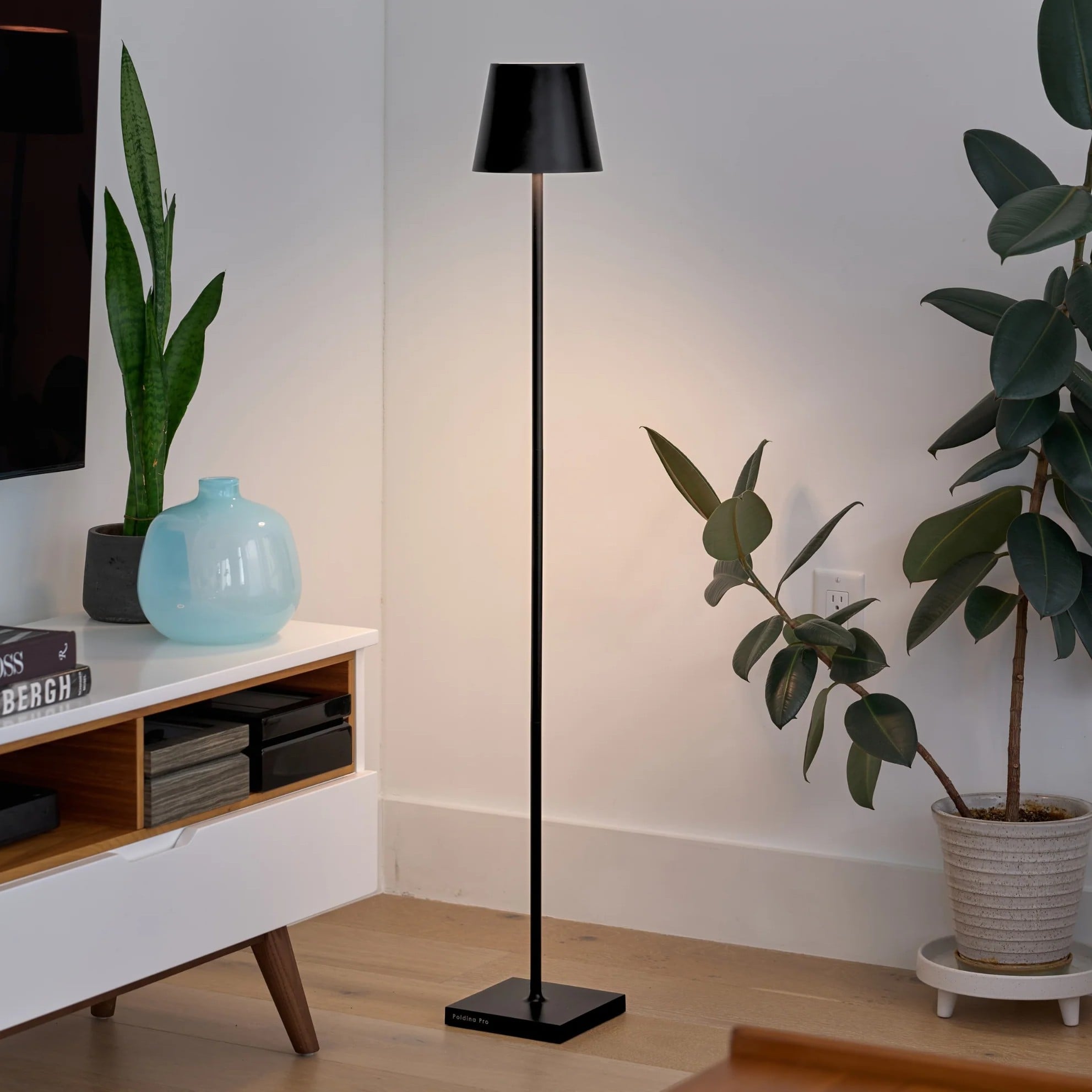 https://image1.lightopia.com/gallery/cms2/LD0390D4_02.jpg